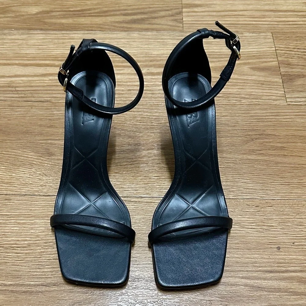 ZARA Black Sandals - Picture 2 of 13